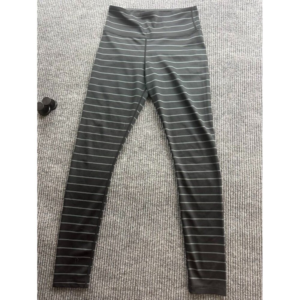 KIAVA Ladies' M ATHLETIC LEGGINGS (black/gray stripe w/ 24" inseam) EUC